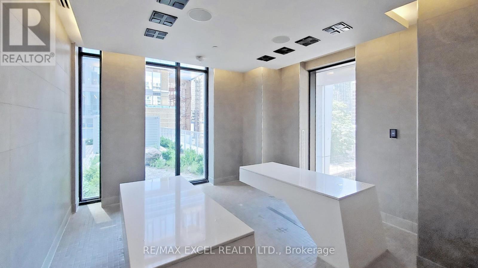 2806 - 1 Yorkville Avenue, Toronto, Ontario  M4W 1L1 - Photo 31 - C12761886