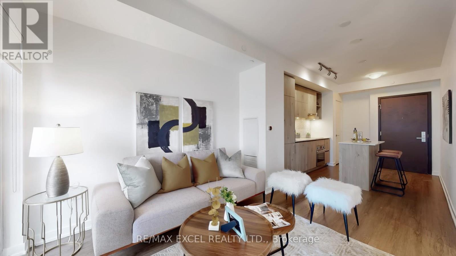 2806 - 1 Yorkville Avenue, Toronto, Ontario  M4W 1L1 - Photo 3 - C12761886