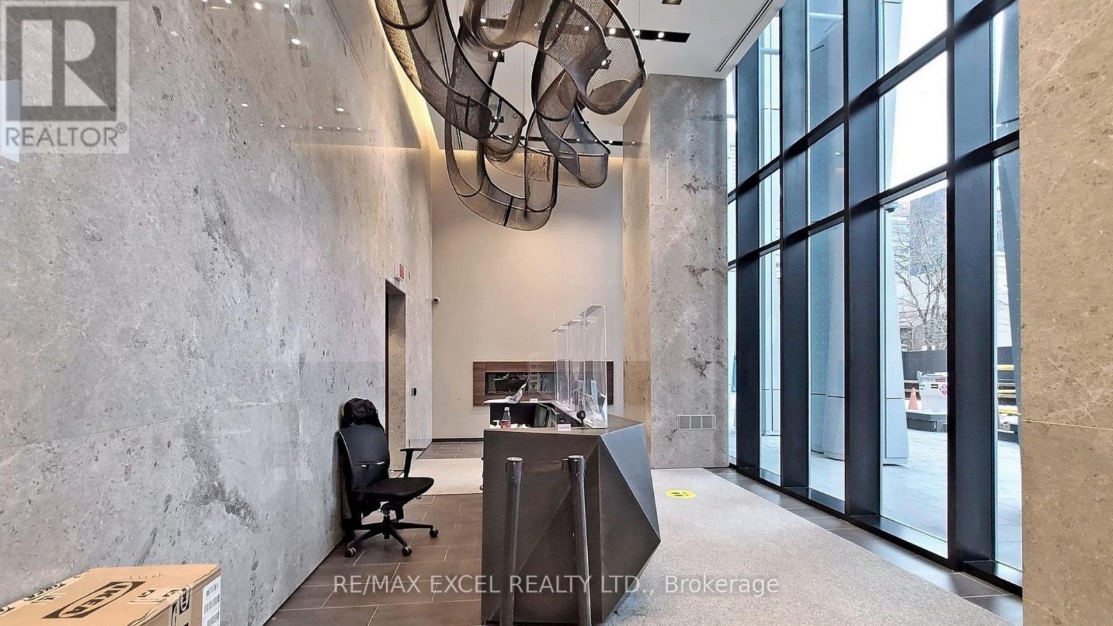 2806 - 1 Yorkville Avenue, Toronto, Ontario  M4W 1L1 - Photo 45 - C12761886