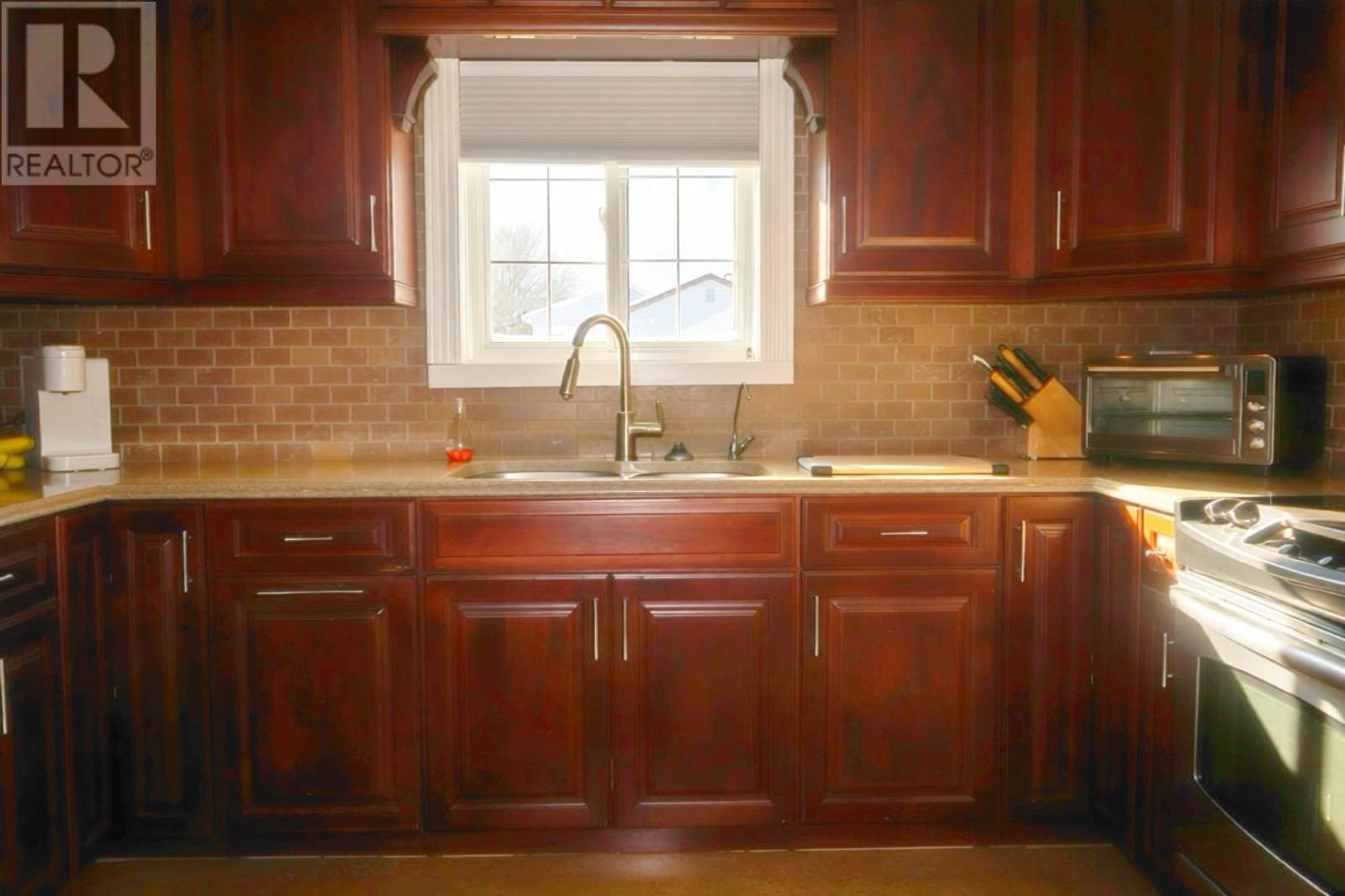 250 Arthur St, Dryden, Ontario  P8N 1K8 - Photo 2 - TB2600177