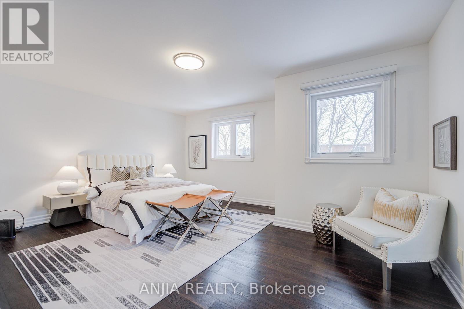 289 Hoover Park Drive, Whitchurch-Stouffville, Ontario  L4A 1K9 - Photo 23 - N12761138