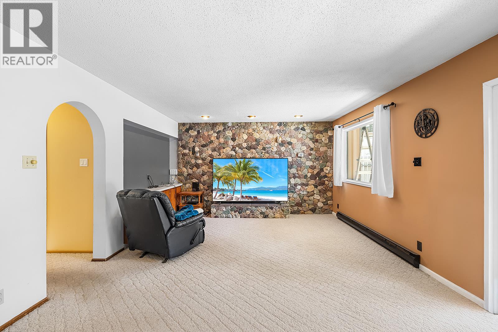 715 29th Avenue Nw, Cranbrook, British Columbia  V1C 6V2 - Photo 13 - 10374924