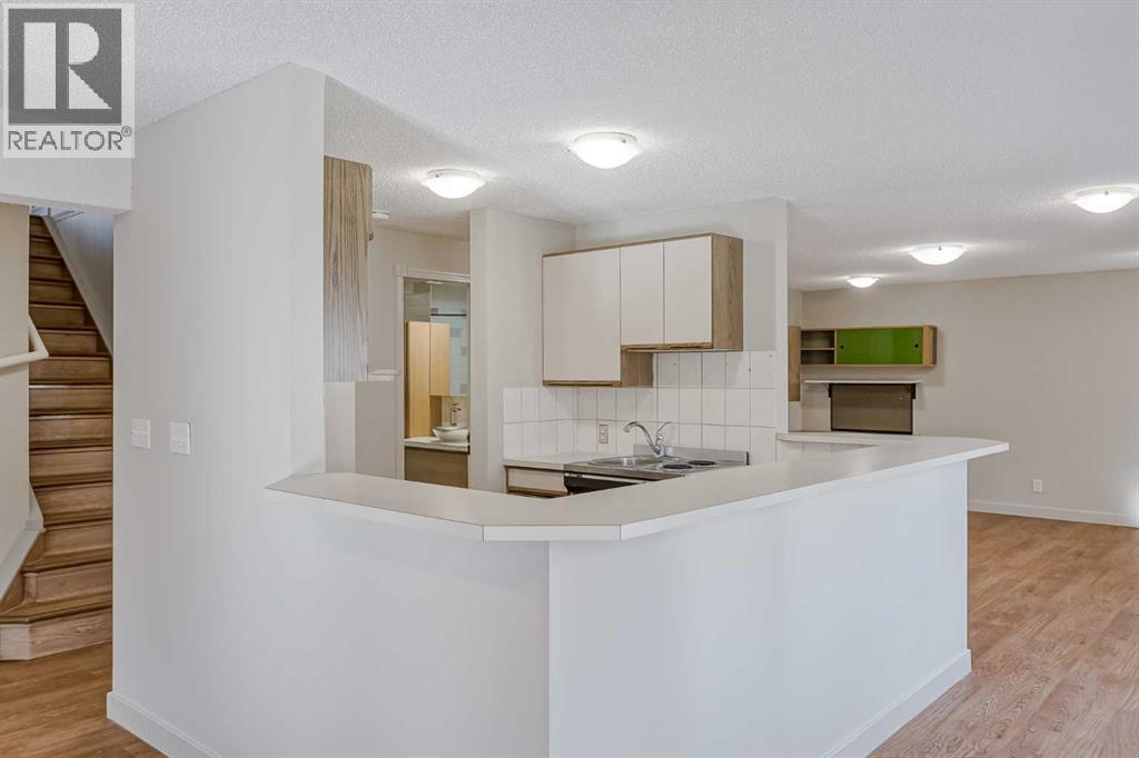 127 Canterbury Court Sw, Calgary, Alberta  T2W 6C1 - Photo 37 - A2269104