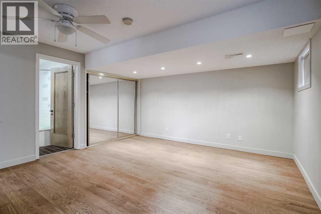 127 Canterbury Court Sw, Calgary, Alberta  T2W 6C1 - Photo 39 - A2269104