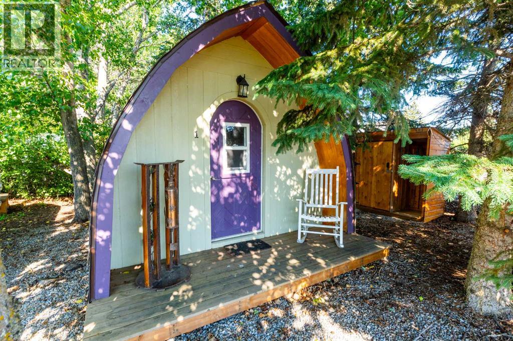 10 & 20, 30061 Range Road 23, Rural Mountain View County, Alberta  T0M 0N0 - Photo 50 - A2282508