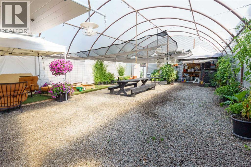 10 & 20, 30061 Range Road 23, Rural Mountain View County, Alberta  T0M 0N0 - Photo 35 - A2282508