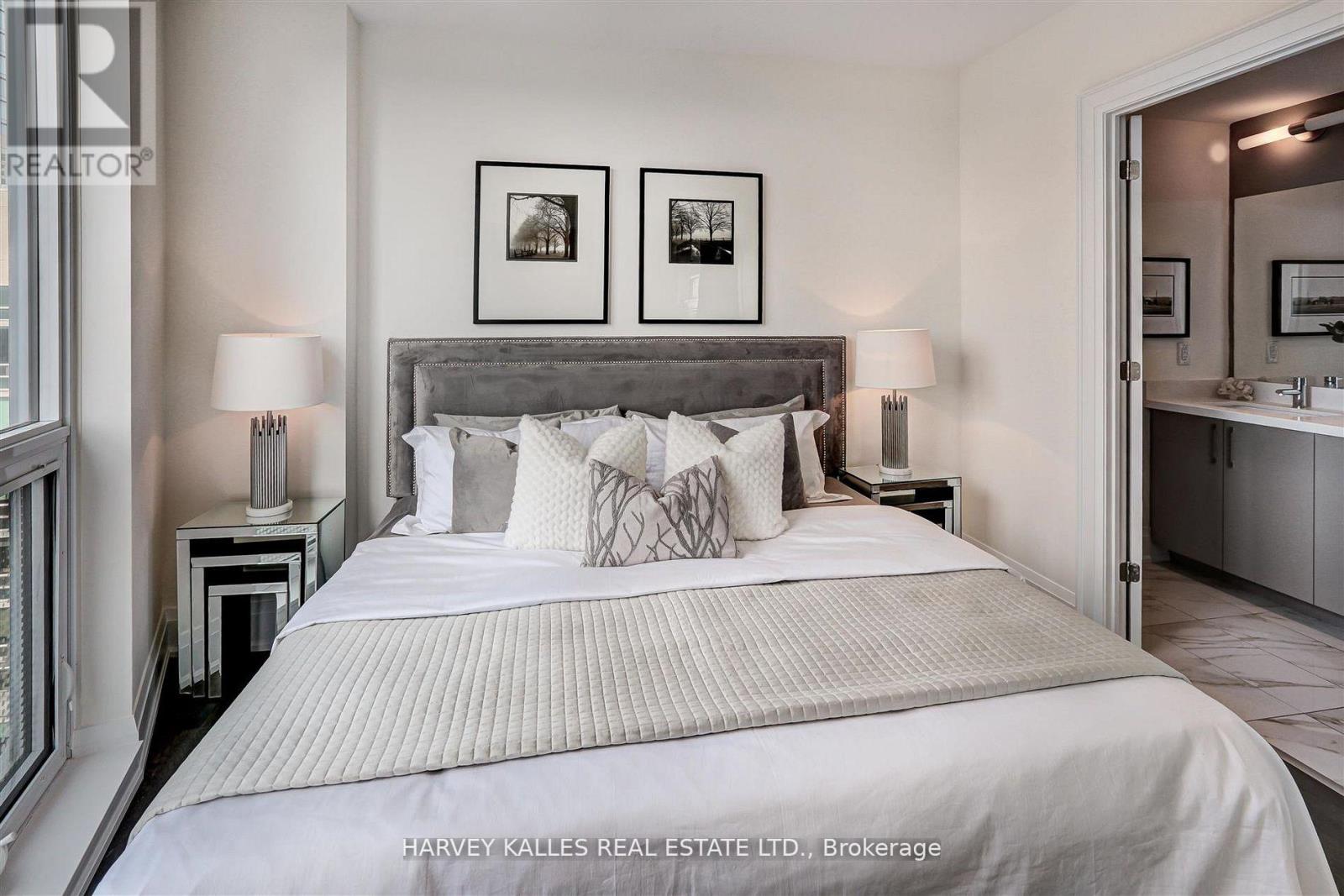 1804 - 88 Cumberland Street, Toronto, Ontario  M5R 1A3 - Photo 34 - C12765846