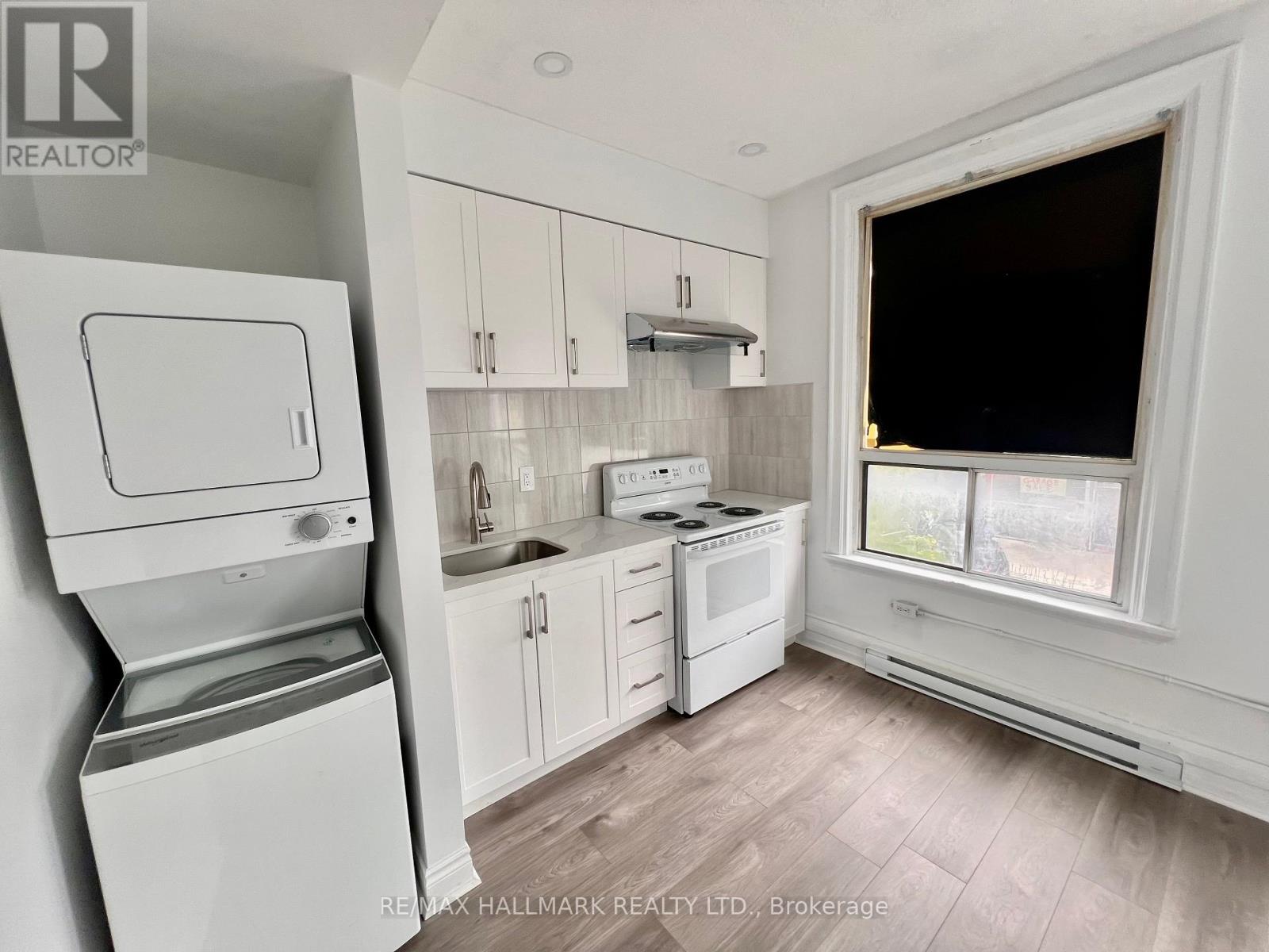 1 - 454 BLOOR STREET W, Toronto, Ontario