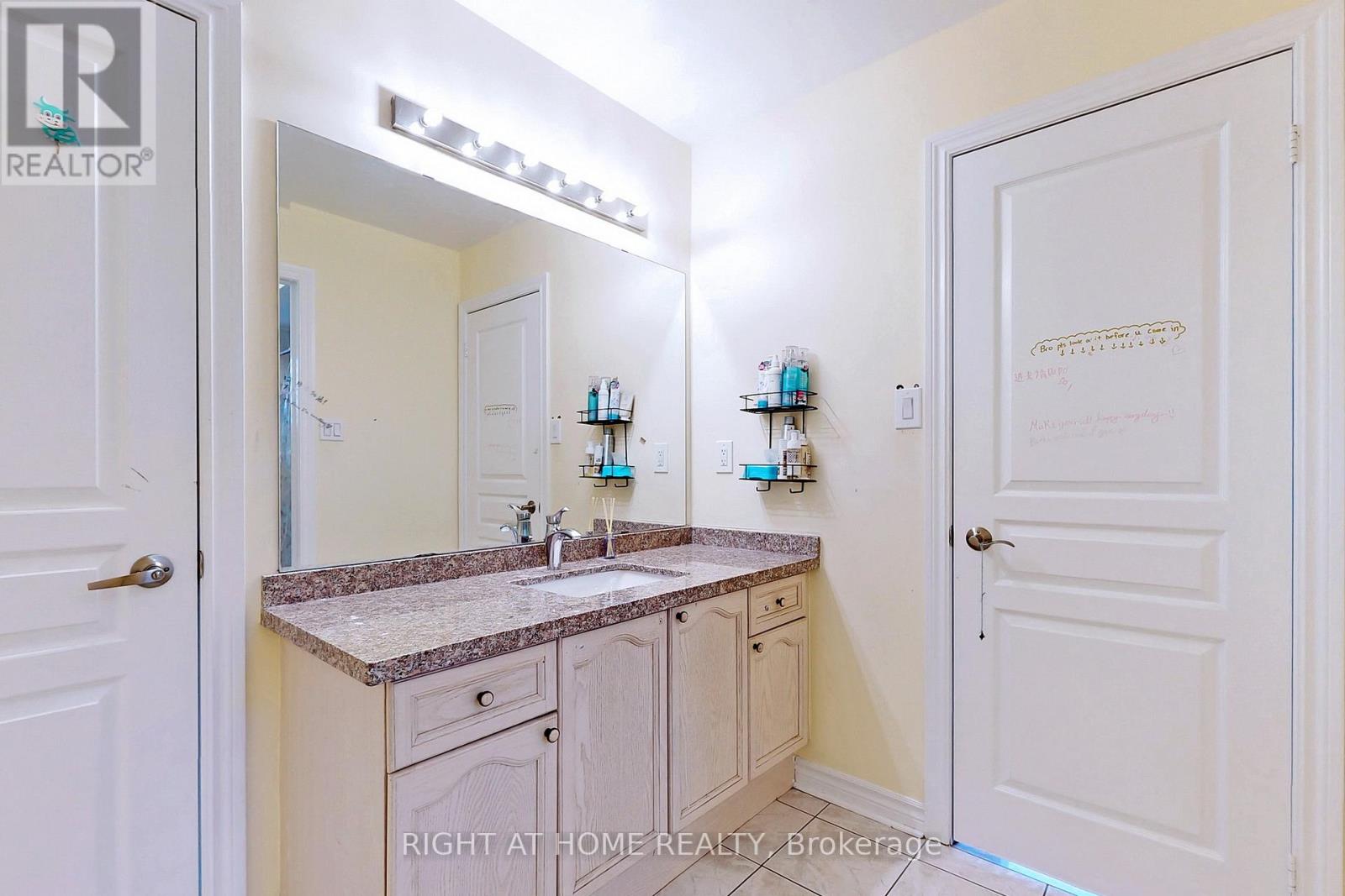 861 Strouds Lane, Pickering, Ontario  L1V 7G1 - Photo 31 - E12765870