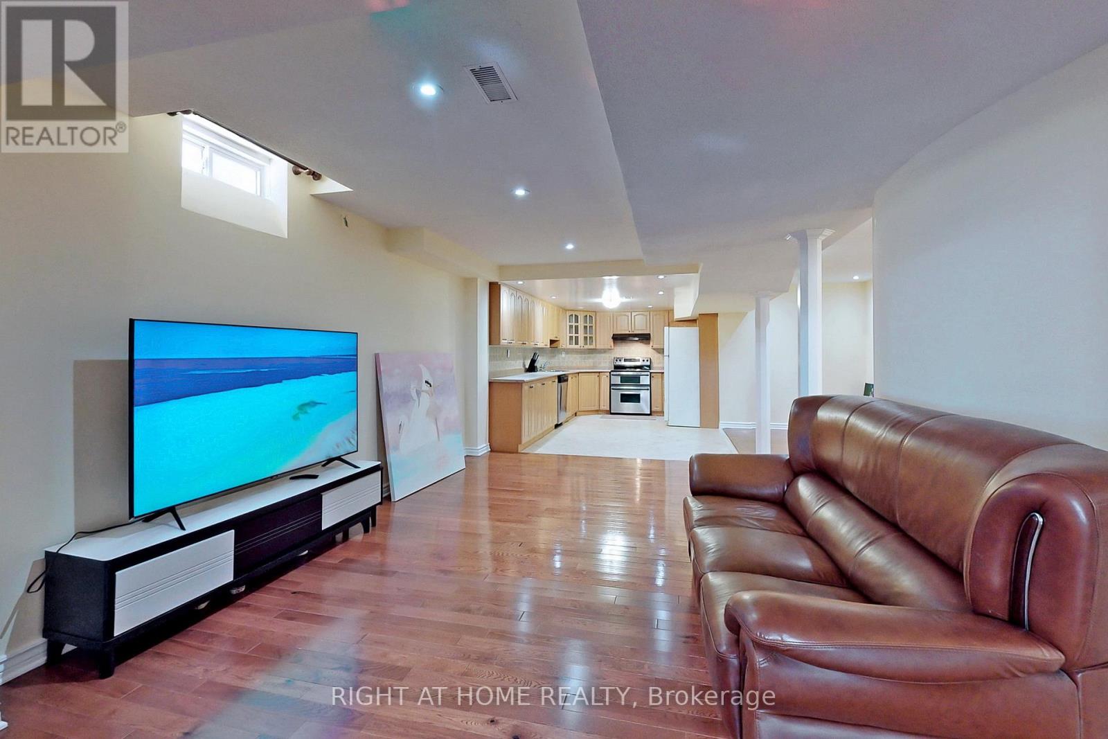 861 Strouds Lane, Pickering, Ontario  L1V 7G1 - Photo 36 - E12765870