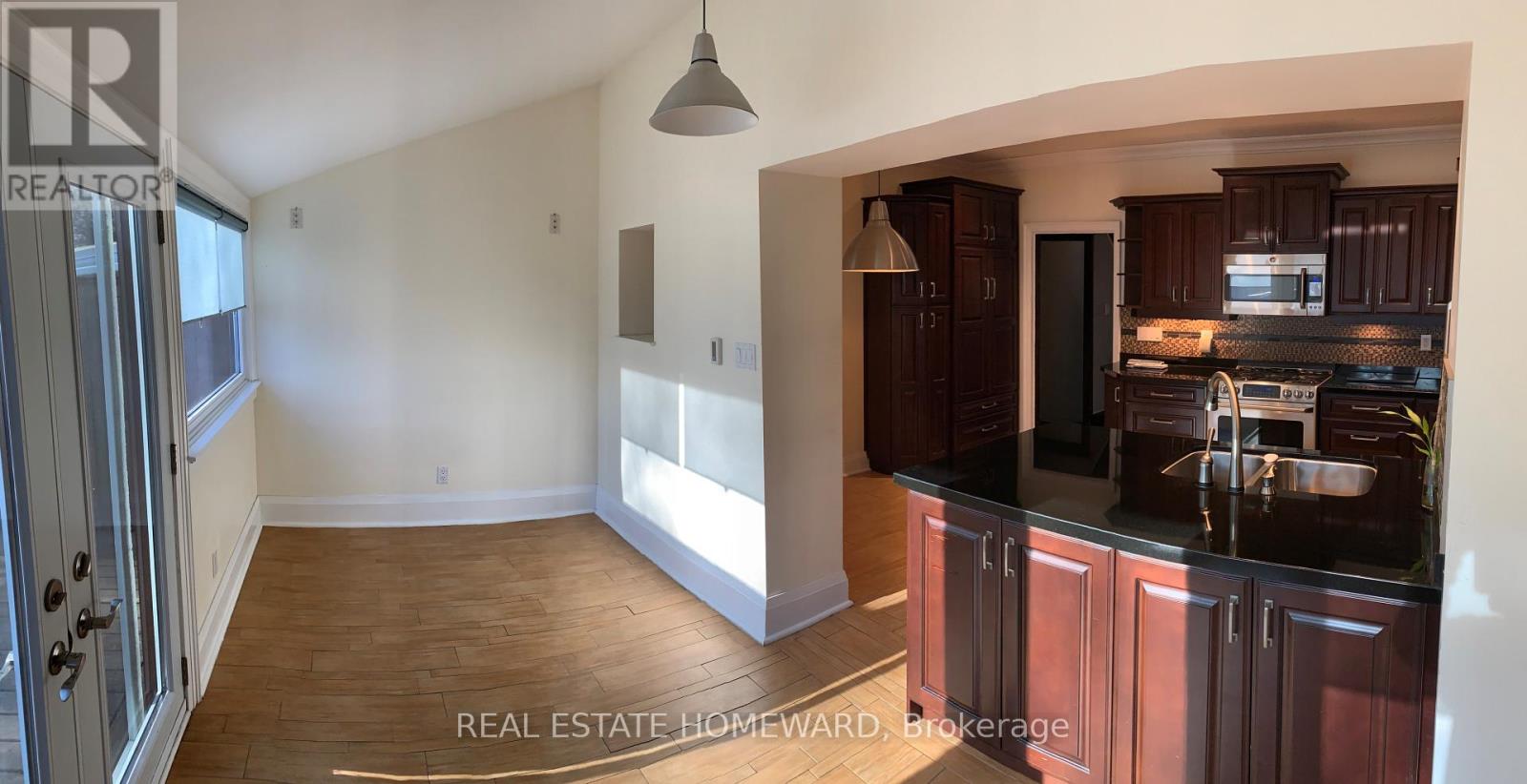 46 Kent Road, Toronto, Ontario  M4L 2X5 - Photo 10 - E12765904