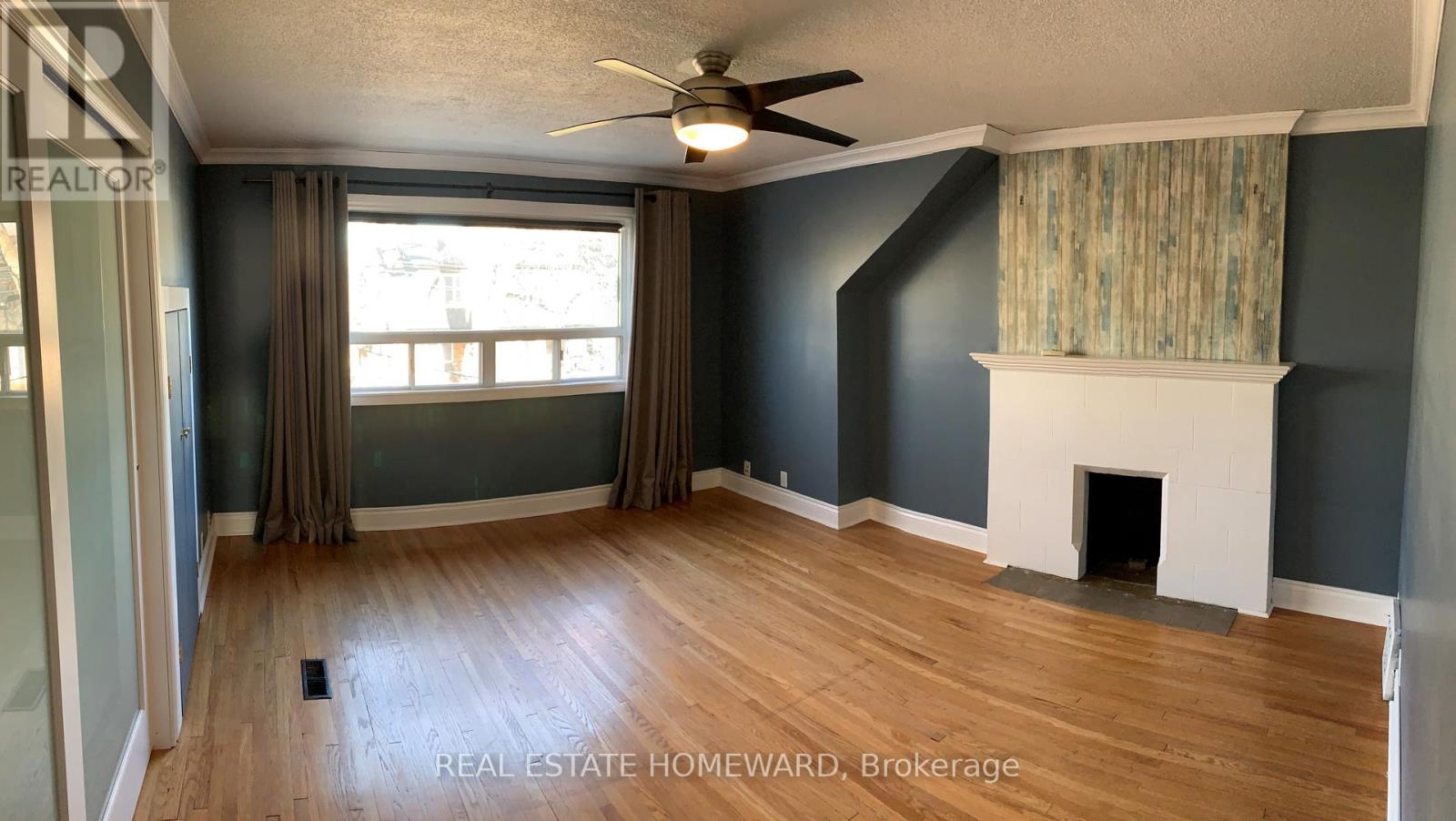 46 Kent Road, Toronto, Ontario  M4L 2X5 - Photo 12 - E12765904