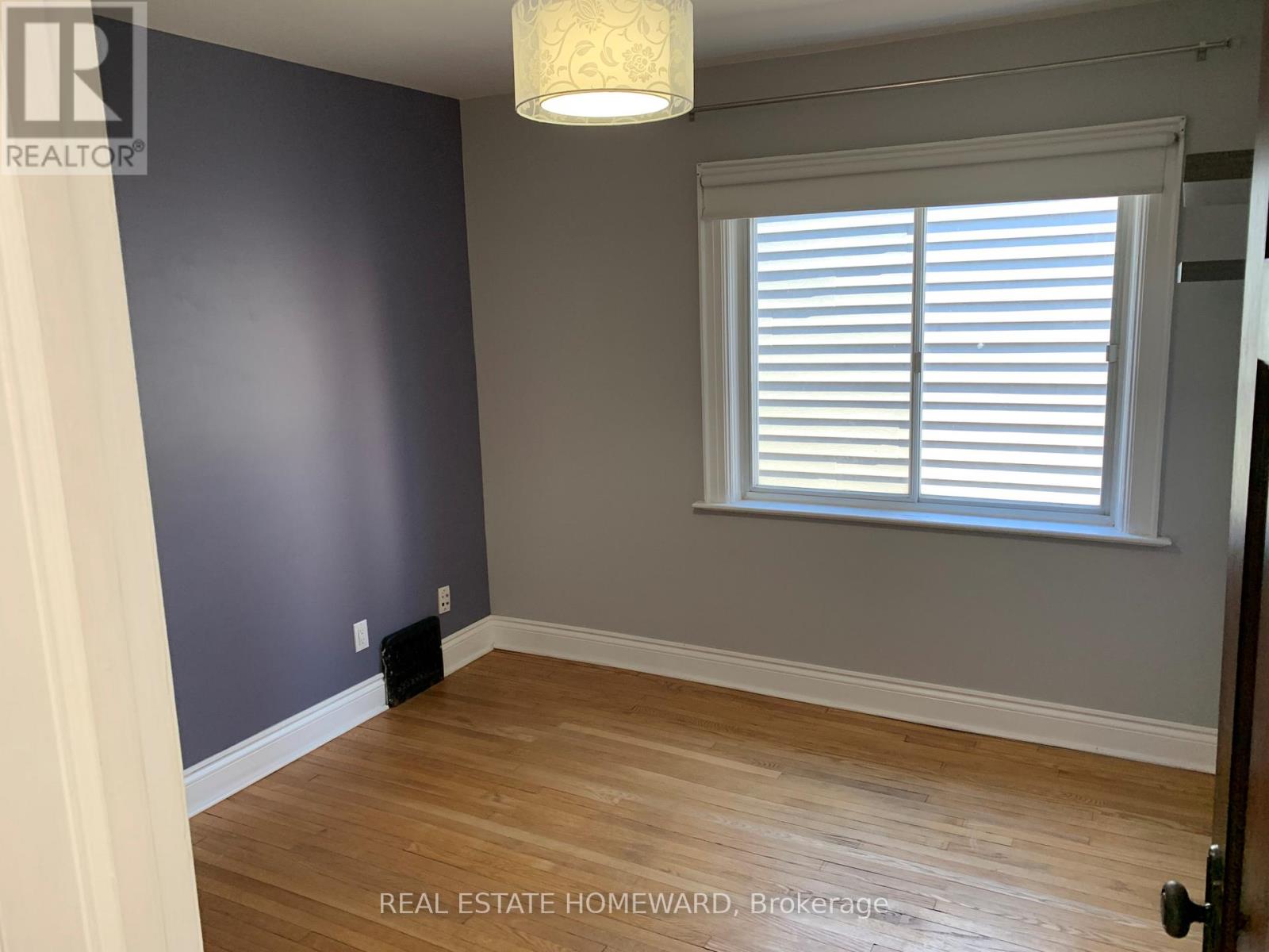 46 Kent Road, Toronto, Ontario  M4L 2X5 - Photo 13 - E12765904