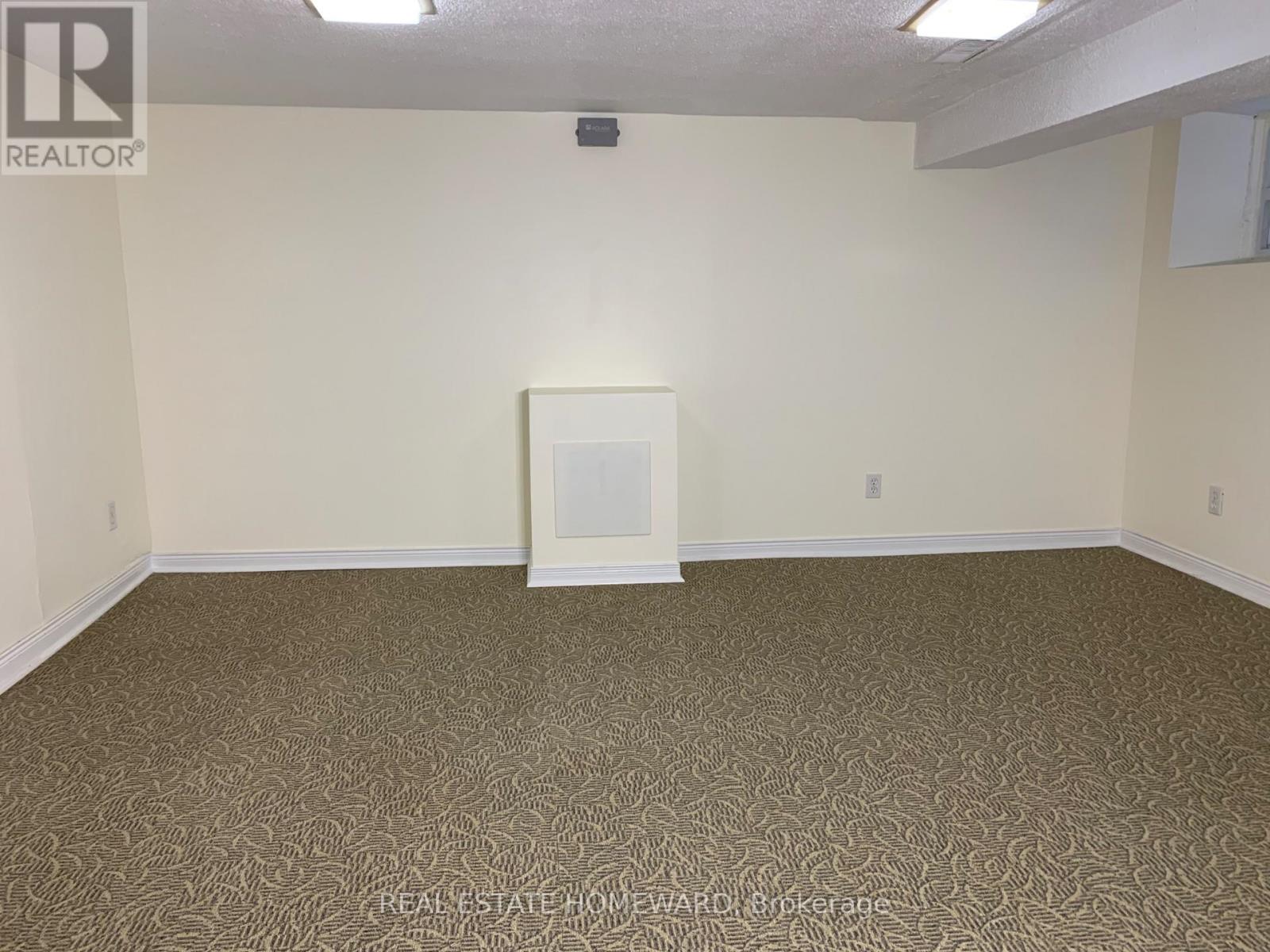 46 Kent Road, Toronto, Ontario  M4L 2X5 - Photo 18 - E12765904