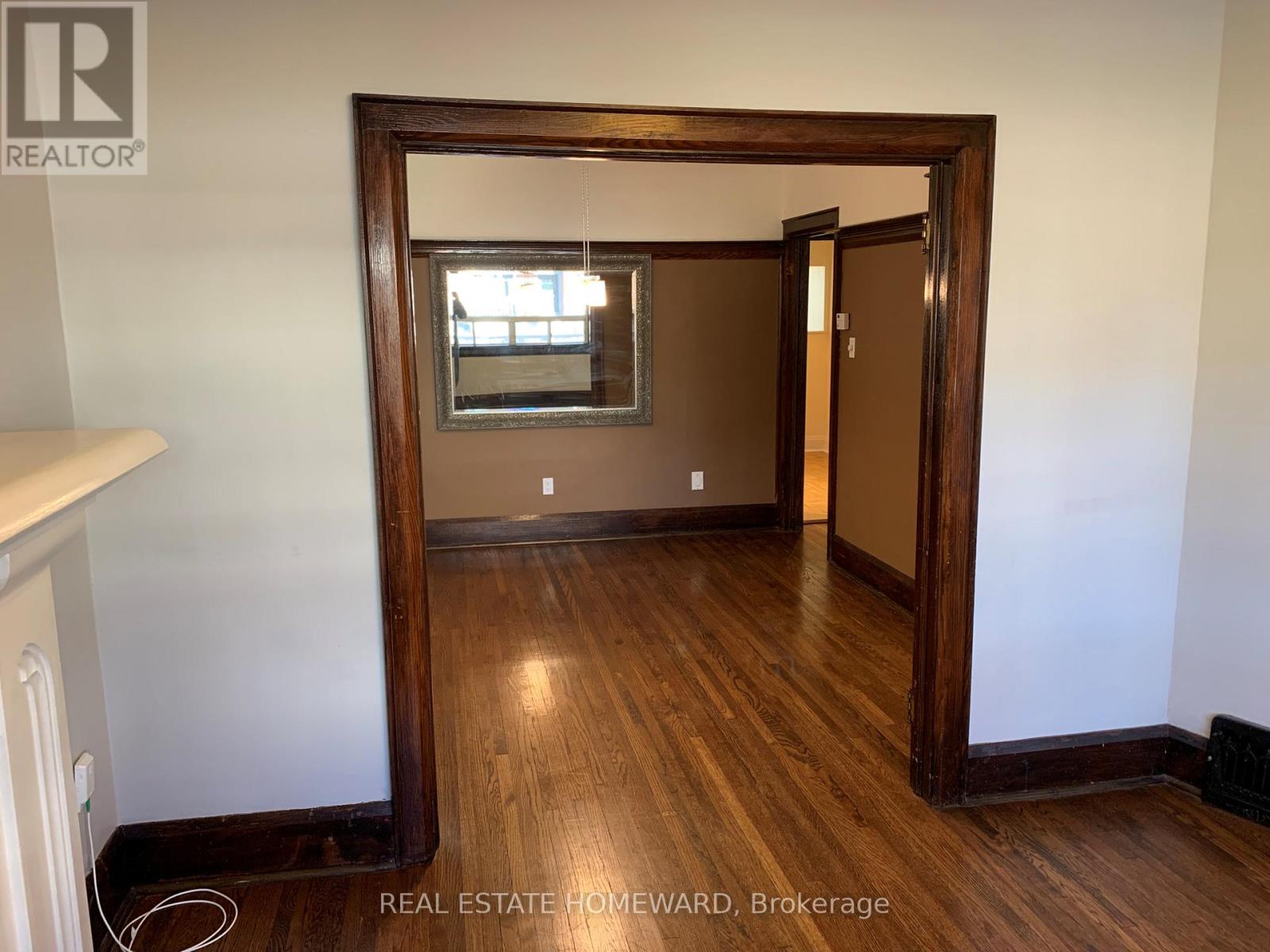 46 Kent Road, Toronto, Ontario  M4L 2X5 - Photo 5 - E12765904