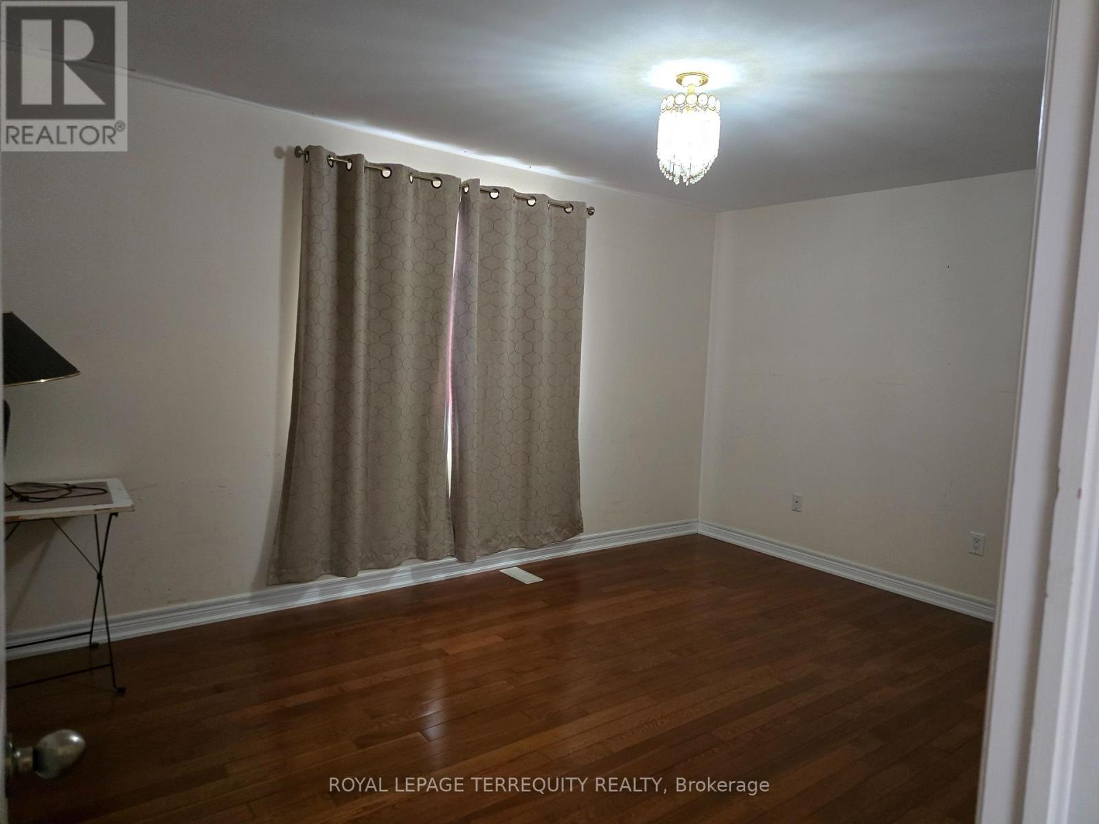 144 Maybourne Avenue, Toronto, Ontario  M1L 2W6 - Photo 14 - E12765908