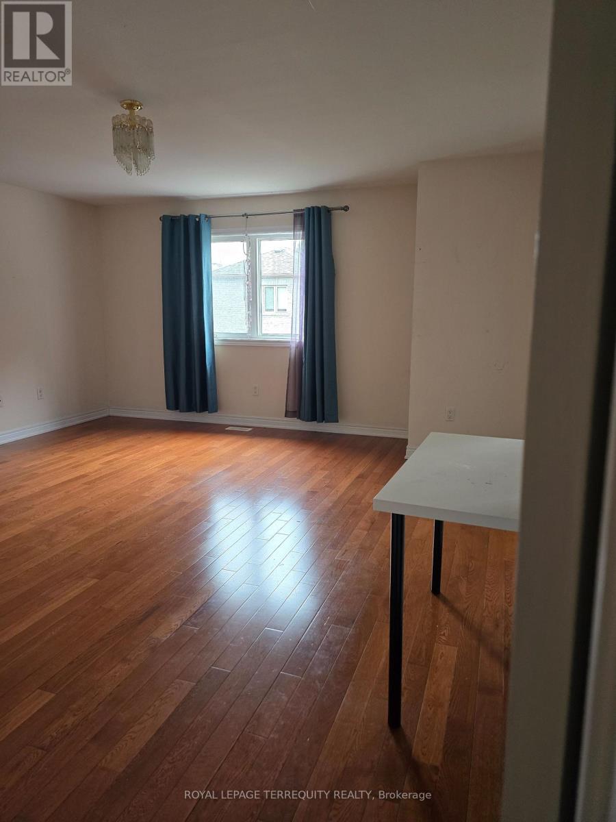 144 Maybourne Avenue, Toronto, Ontario  M1L 2W6 - Photo 15 - E12765908