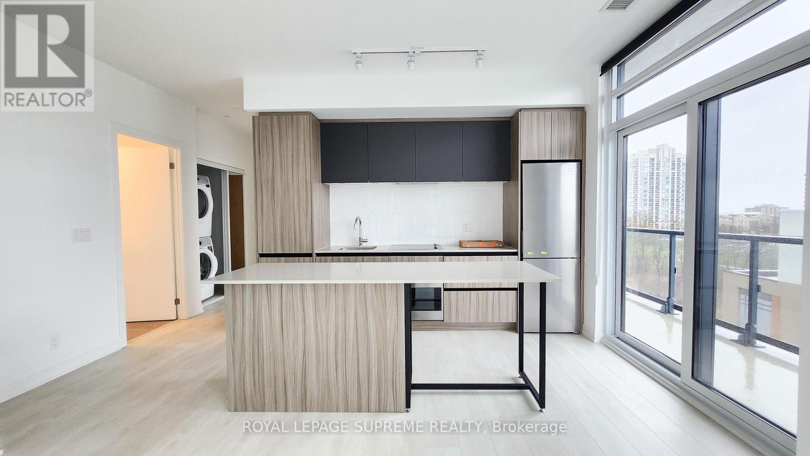 719 - 7950 Bathurst Street, Vaughan, Ontario  L4J 0L4 - Photo 5 - N12765882