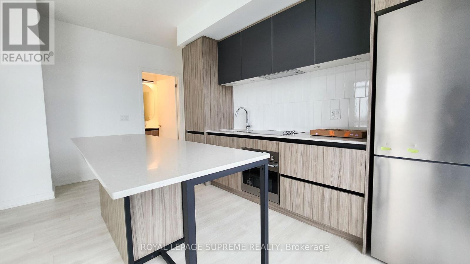 719 - 7950 Bathurst Street, Vaughan, Ontario  L4J 0L4 - Photo 6 - N12765882