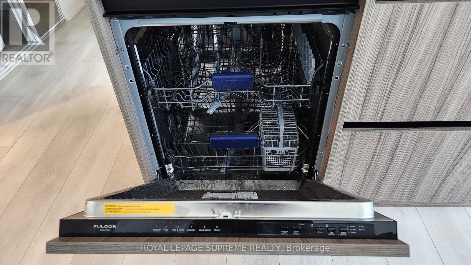 719 - 7950 Bathurst Street, Vaughan, Ontario  L4J 0L4 - Photo 9 - N12765882