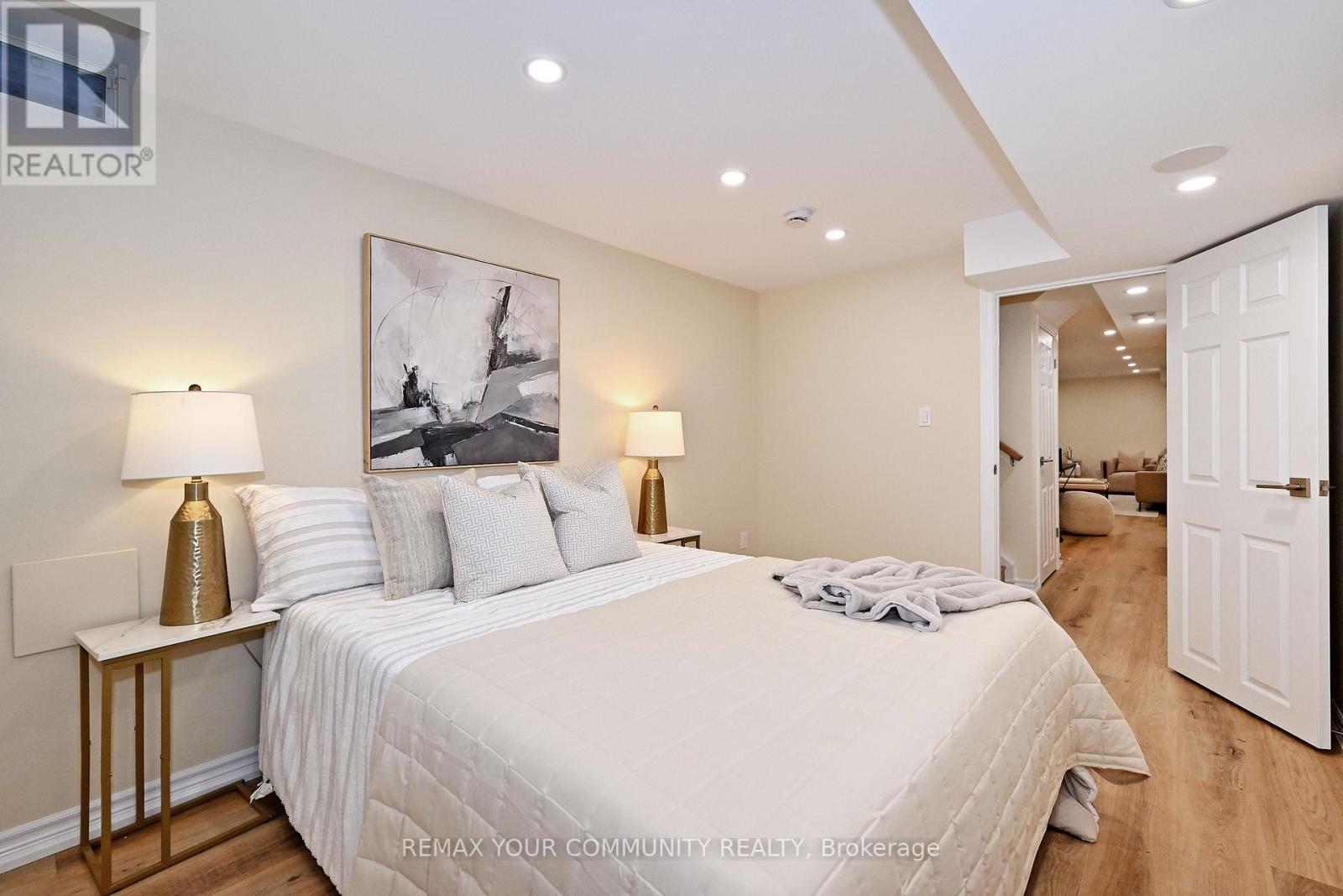 635 Tapestry Lane, Newmarket, Ontario  L3X 3C8 - Photo 21 - N12765934