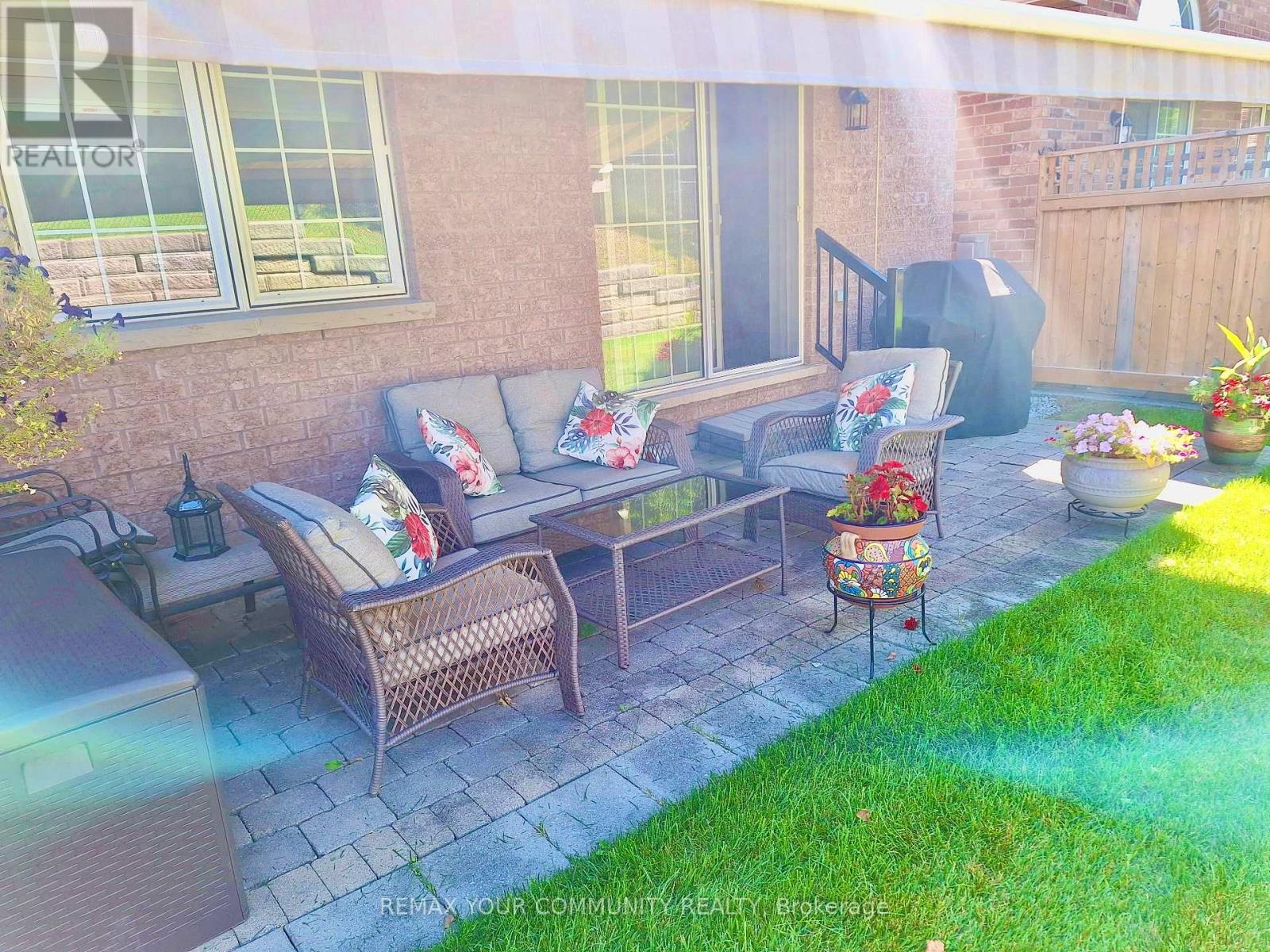 635 Tapestry Lane, Newmarket, Ontario  L3X 3C8 - Photo 25 - N12765934