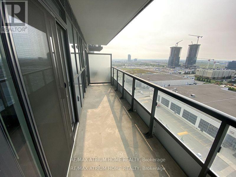 1515 - 38 Honeycrisp Crescent, Vaughan, Ontario  L4K 0M8 - Photo 8 - N12765960