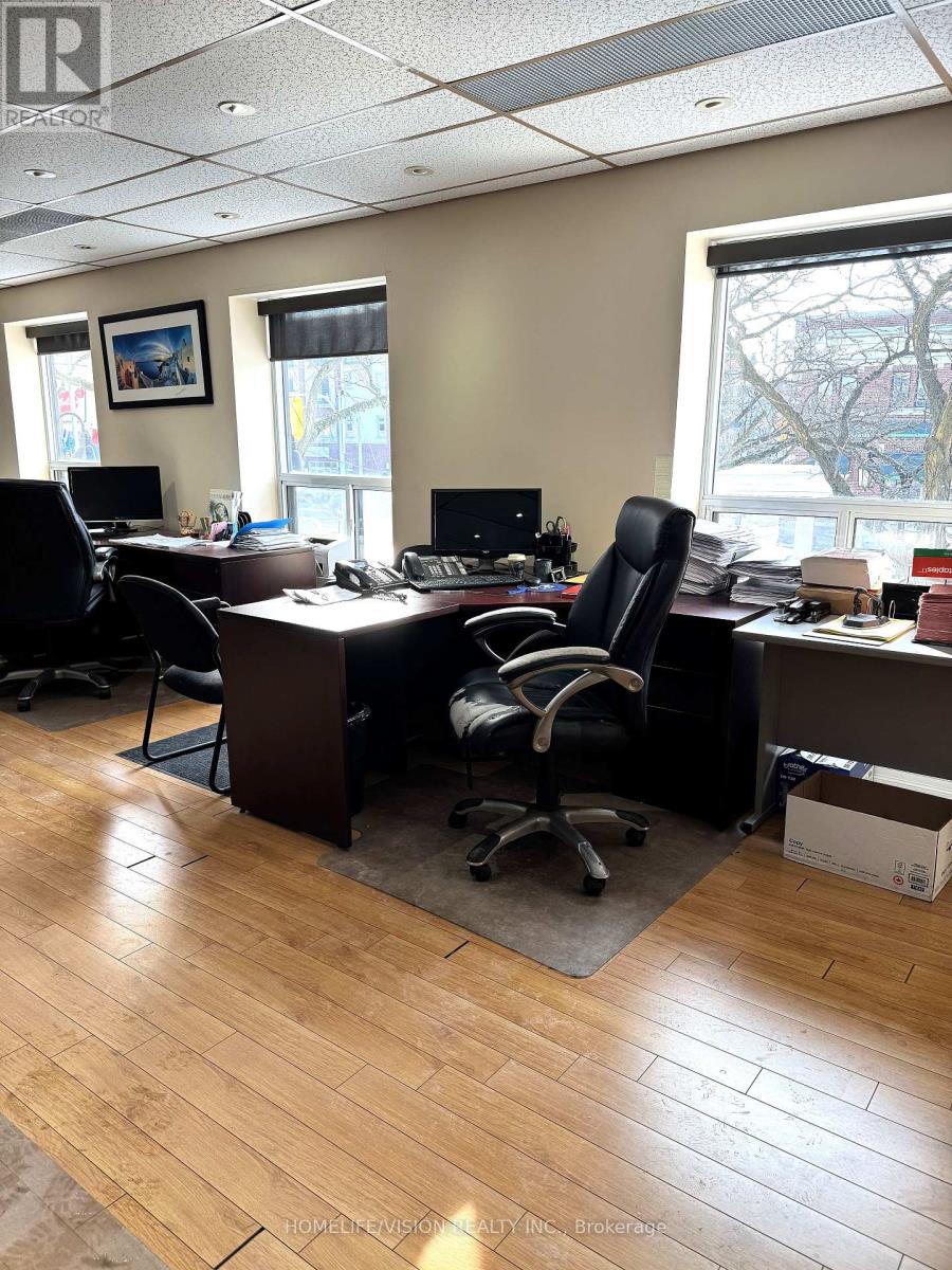 2nd Floor - 484 Danforth Avenue N, Toronto, Ontario  M4K 1P6 - Photo 6 - E12758378