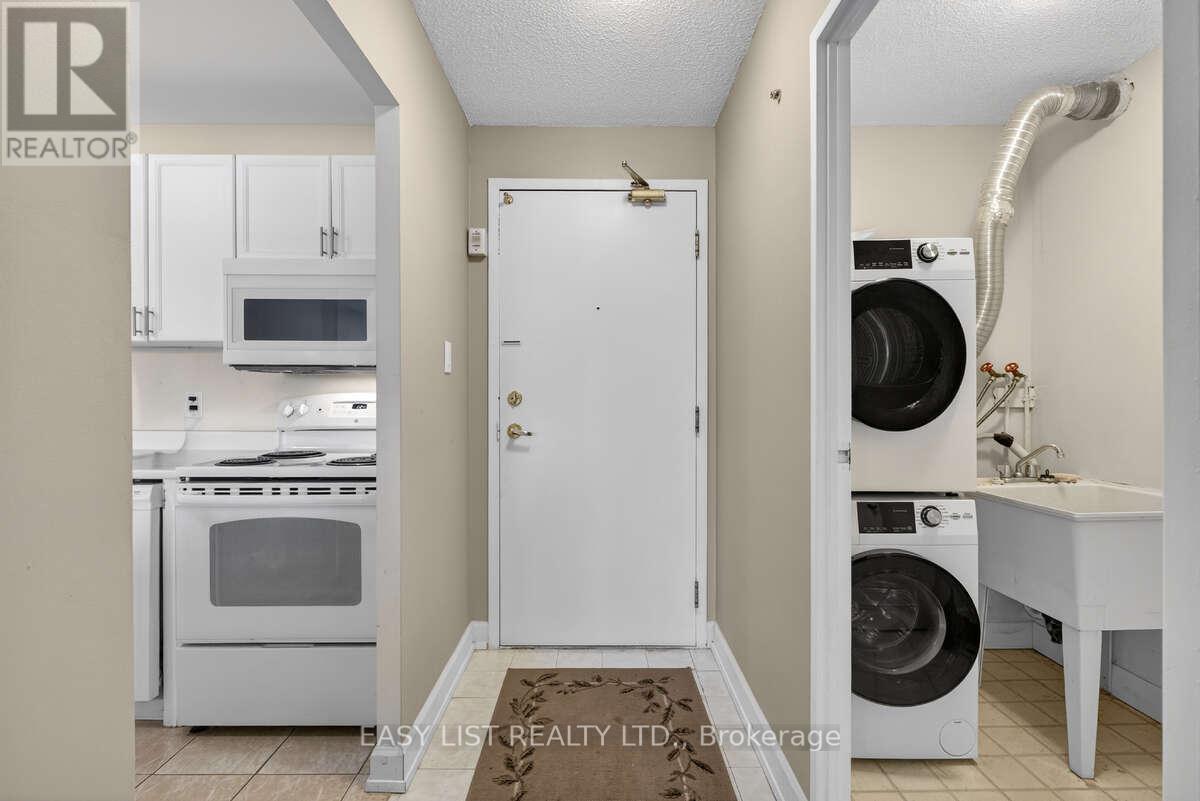 203 - 155 Main Street N, Newmarket, Ontario  L3Y 8C2 - Photo 6 - N12530314