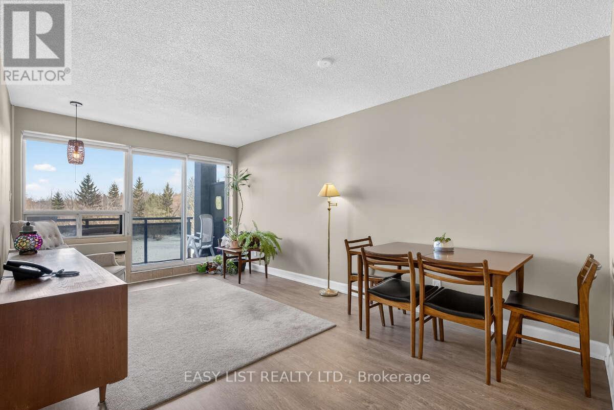 203 - 155 Main Street N, Newmarket, Ontario  L3Y 8C2 - Photo 8 - N12530314