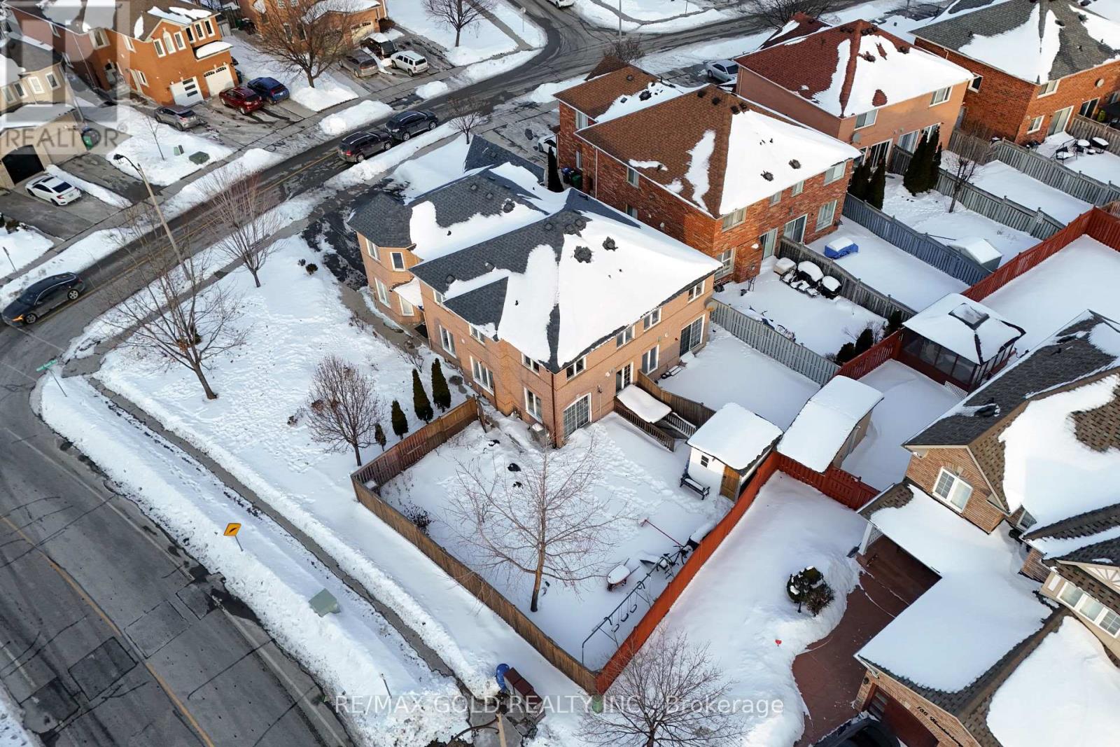 184 Mountainberry Road, Brampton, Ontario  L6R 2L2 - Photo 50 - W12765060