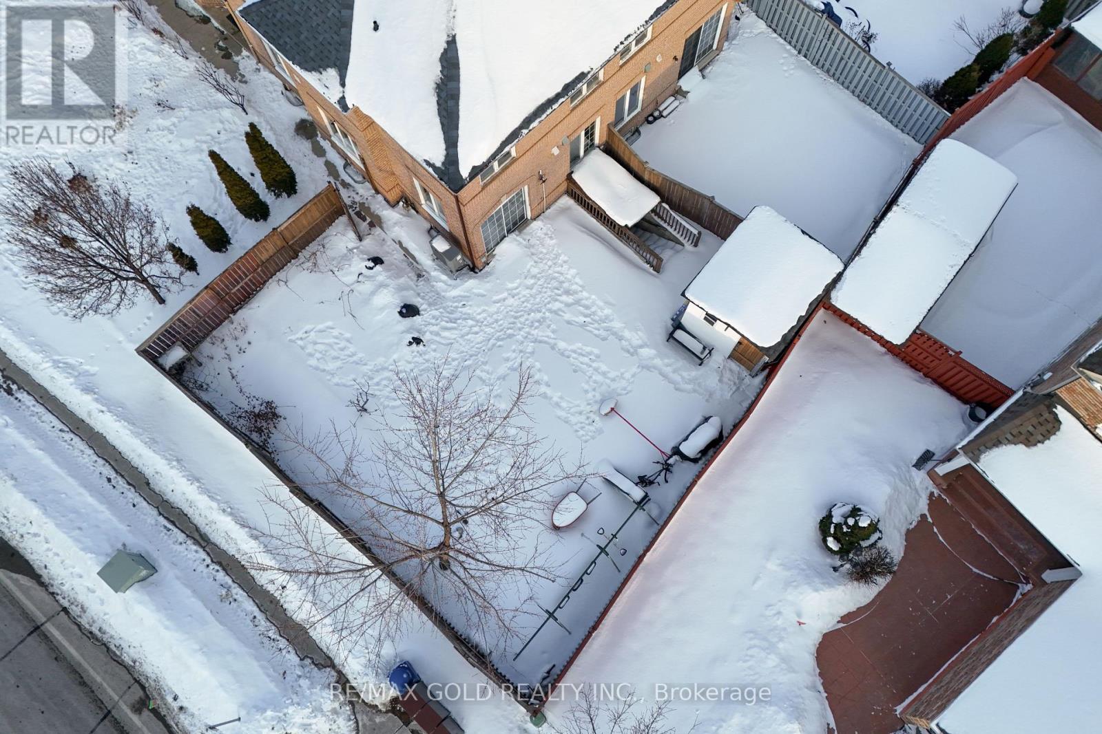 184 Mountainberry Road, Brampton, Ontario  L6R 2L2 - Photo 48 - W12765060