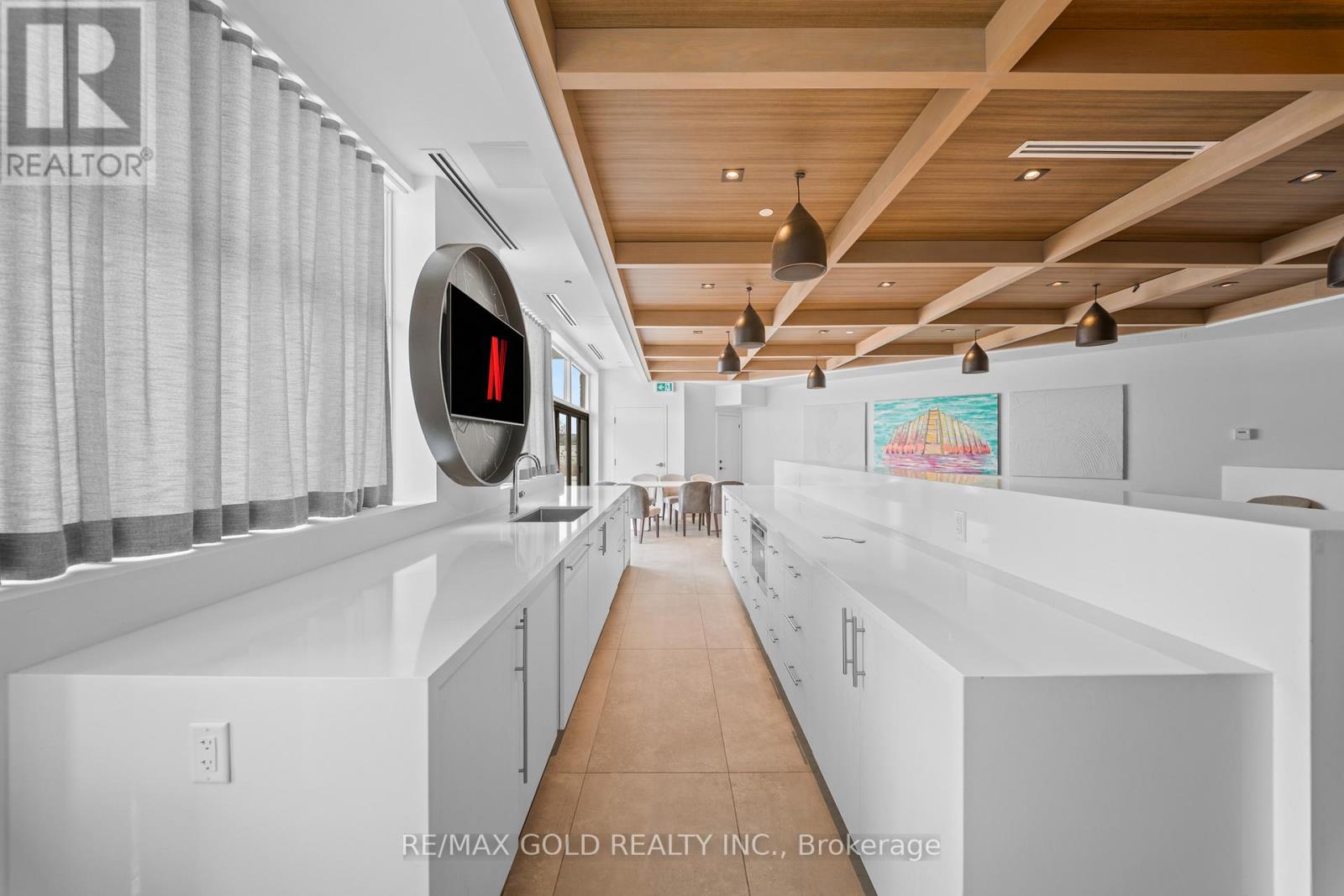 506 - 600 North Service Road, Hamilton, Ontario  L8E 5A7 - Photo 11 - X12759758