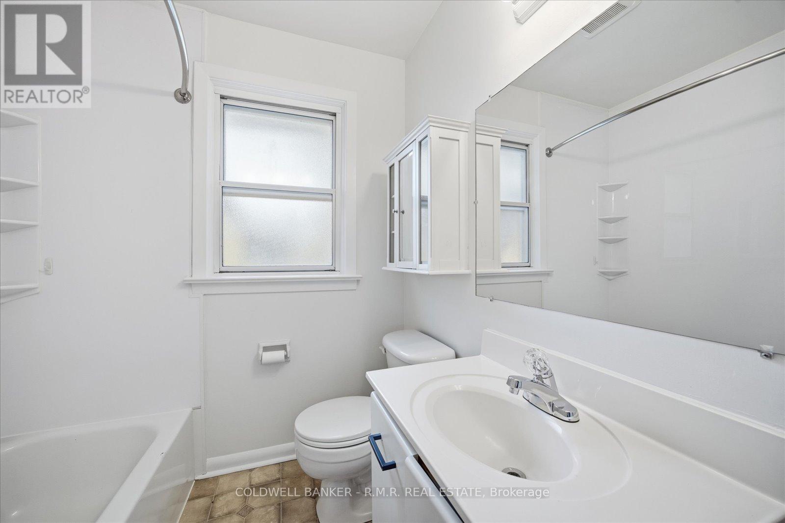 239 Nickerson Drive, Cobourg, Ontario  K9A 1A4 - Photo 13 - X12468050