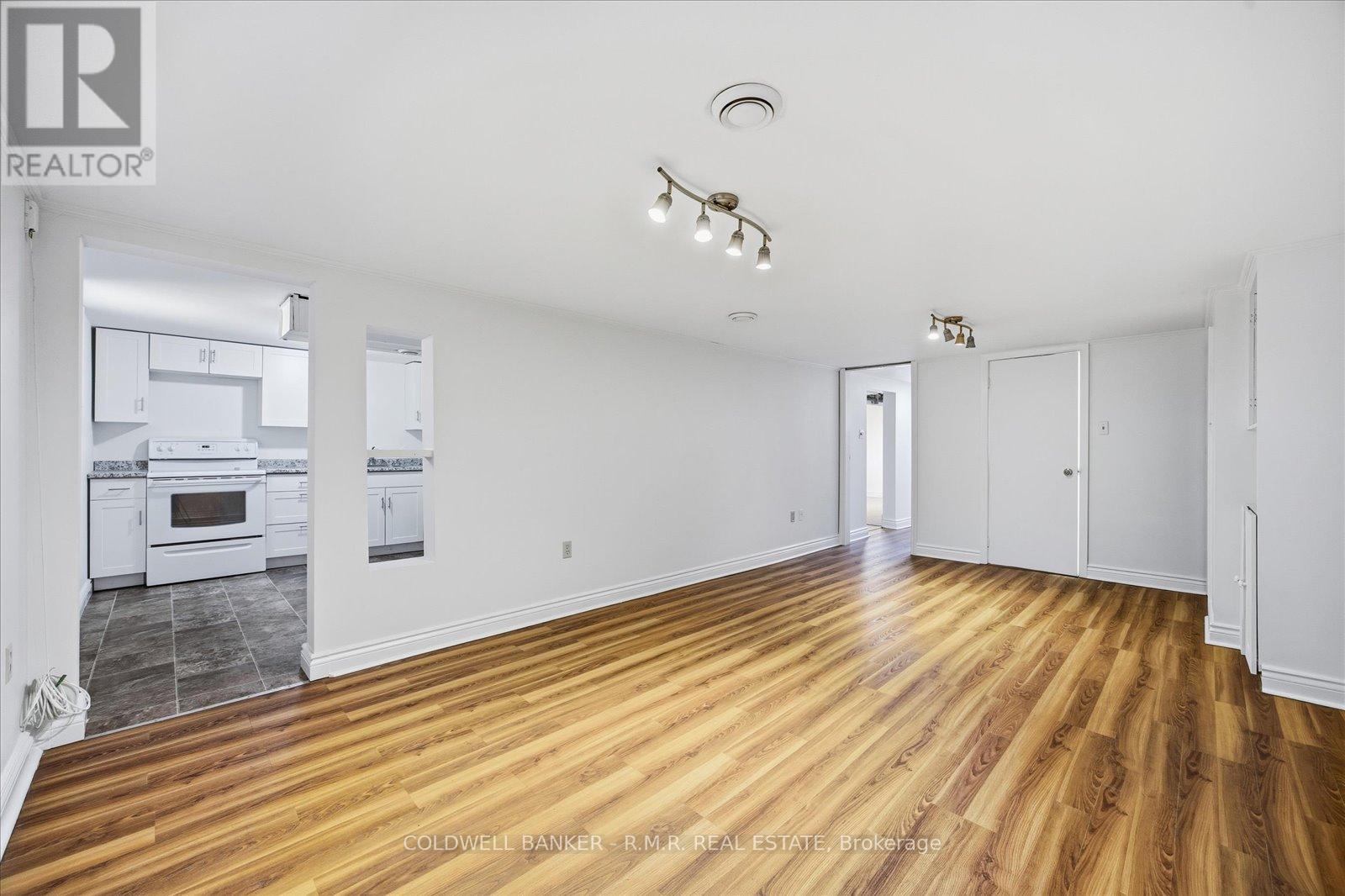 239 Nickerson Drive, Cobourg, Ontario  K9A 1A4 - Photo 16 - X12468050