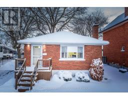 17 QUEEN STREET, Quinte West, Ontario