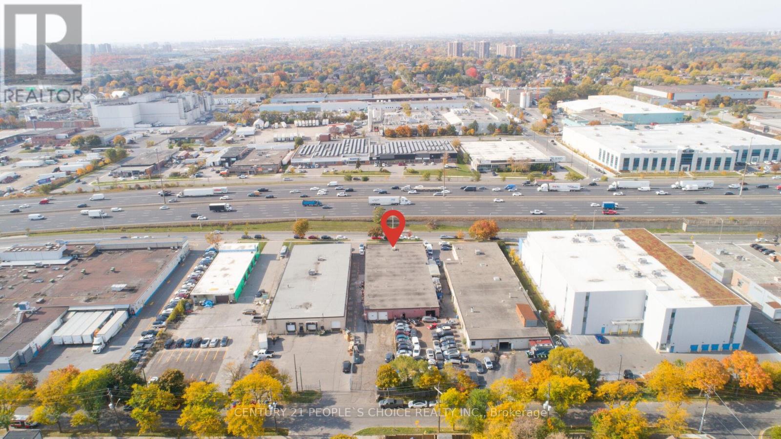 01 - 63 Torbarrie Road, Toronto, Ontario  M3L 1G5 - Photo 37 - W12765856