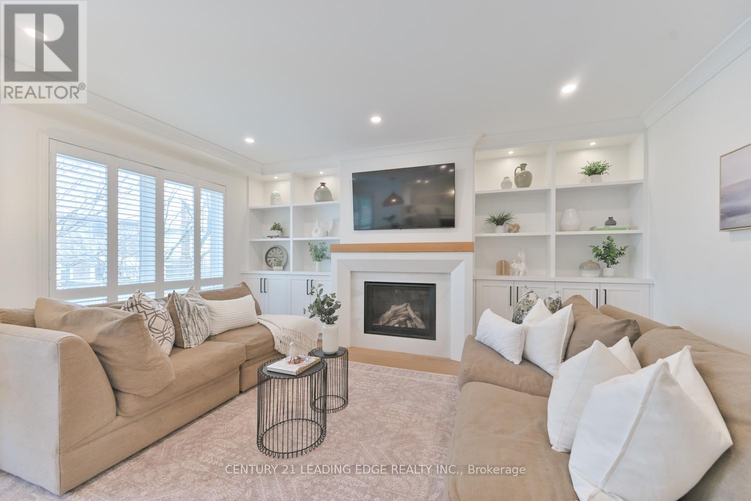 2451 Butternut Crescent, Burlington, Ontario  L7M 3L7 - Photo 18 - W12765876