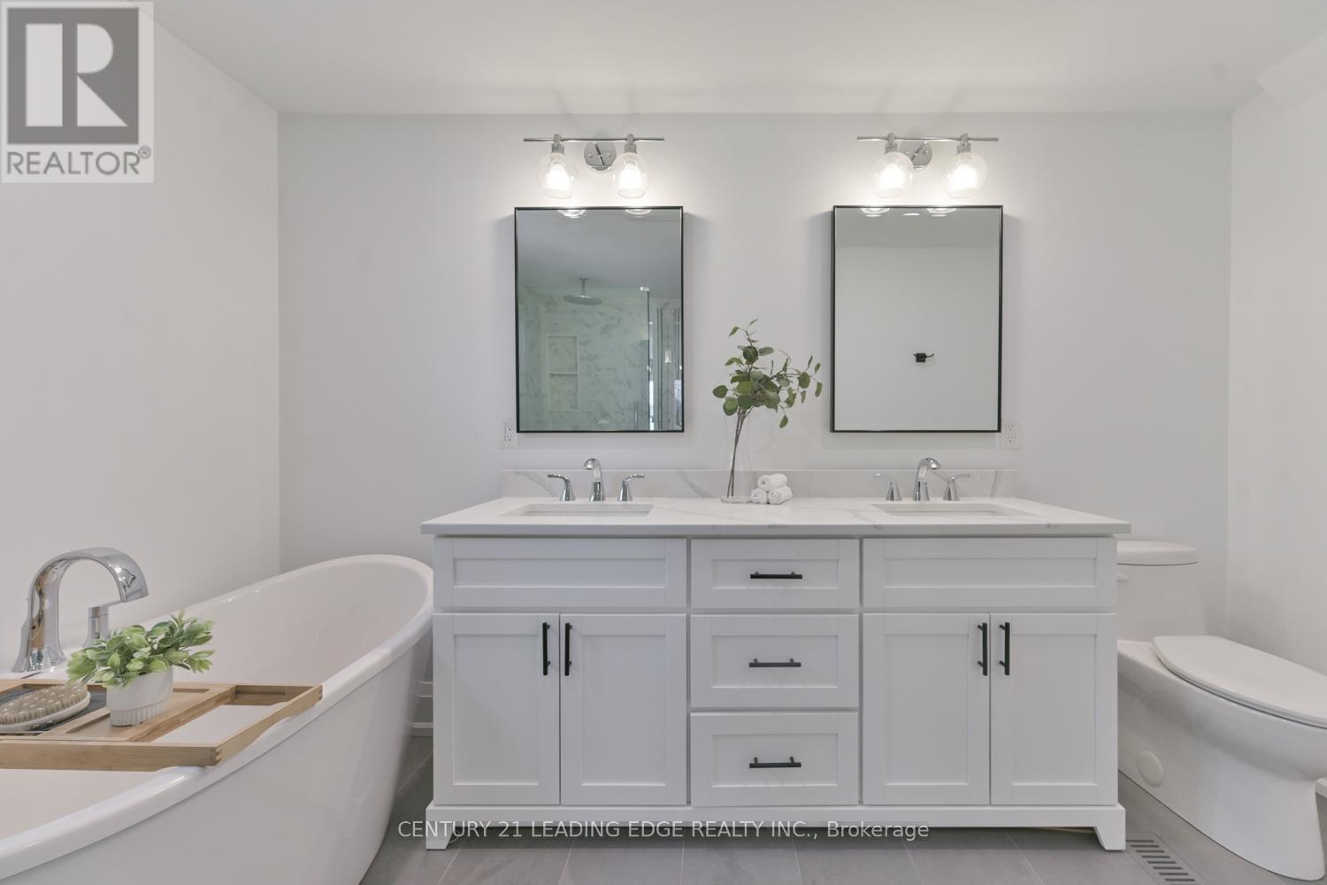 2451 Butternut Crescent, Burlington, Ontario  L7M 3L7 - Photo 28 - W12765876