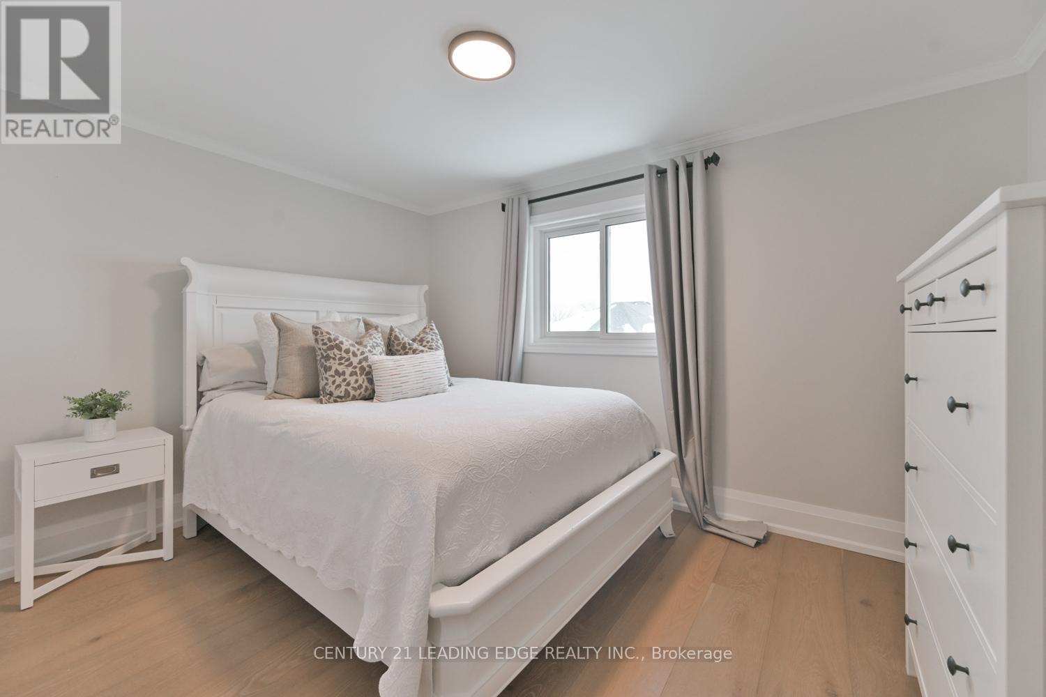 2451 Butternut Crescent, Burlington, Ontario  L7M 3L7 - Photo 35 - W12765876