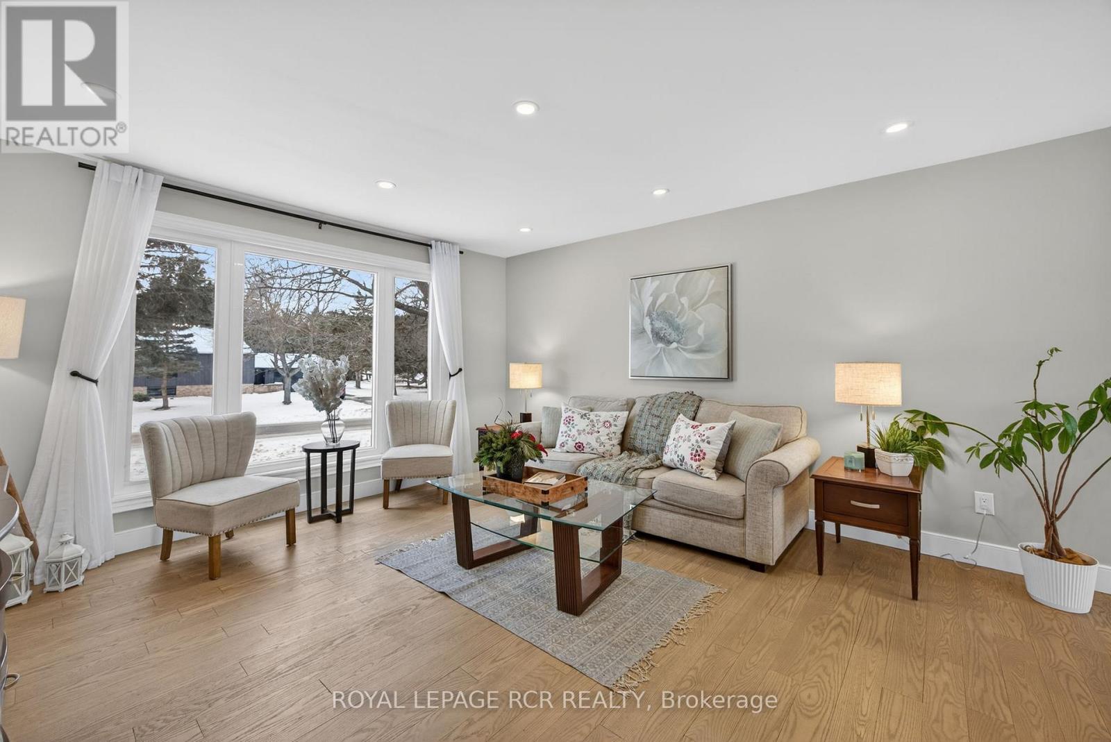 17 Arlow Road, Caledon, Ontario  L7K 0A5 - Photo 8 - W12765922