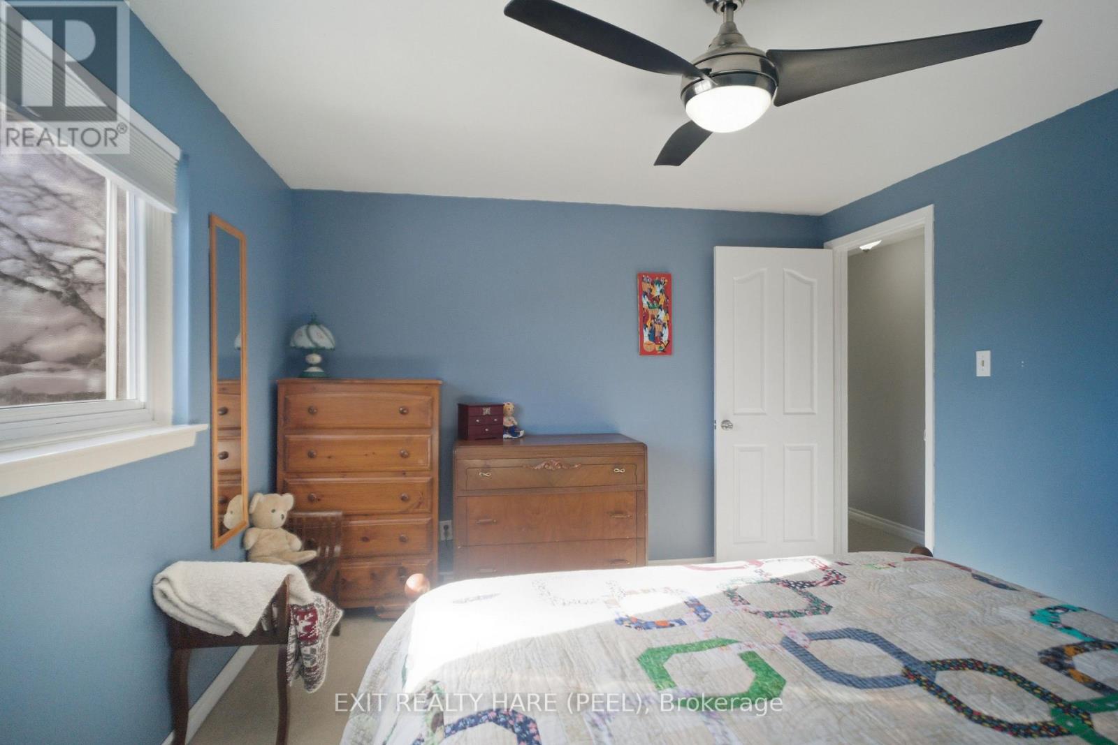 20 Sutherland Avenue, Brampton, Ontario  L6V 2H4 - Photo 9 - W12765940