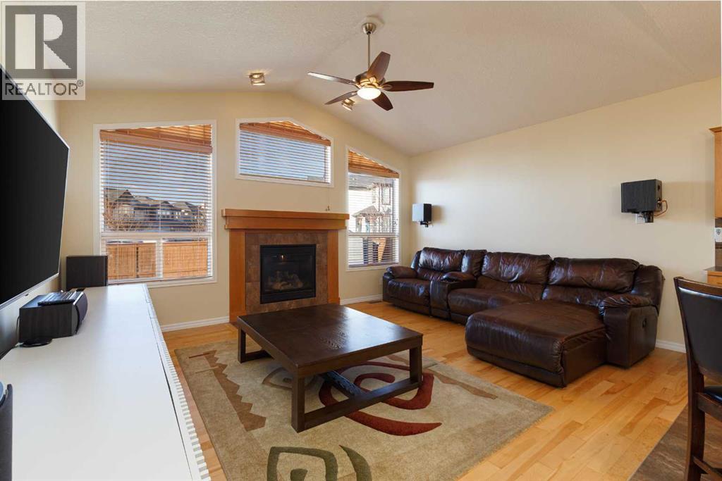 116 Rainbow Falls Grove, Chestermere, Alberta  t1x 0e9 - Photo 12 - A2279801