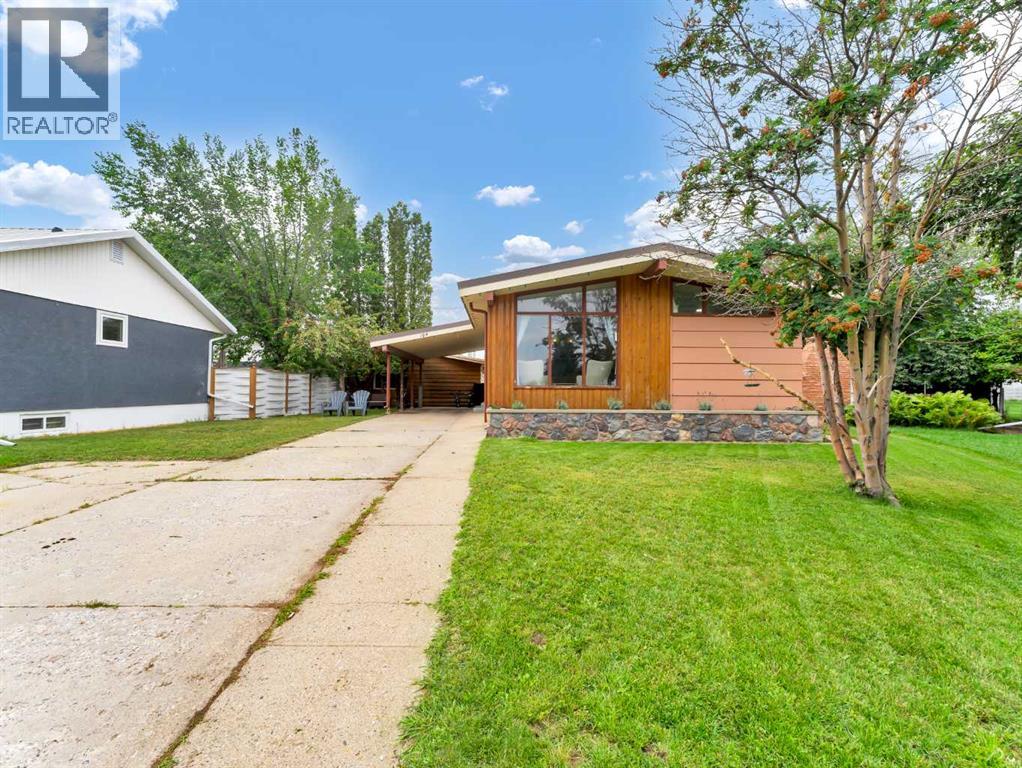 164 Muir Crescent Nw, Medicine Hat, Alberta  T1A 6W5 - Photo 2 - A2281287
