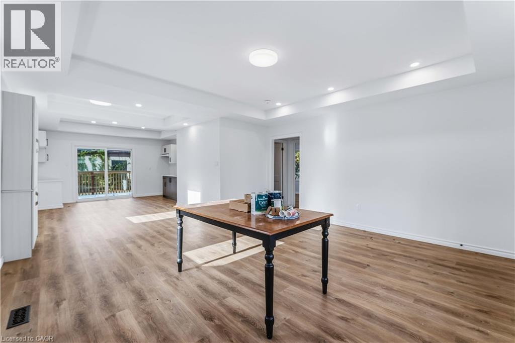 387 Weir Street N, Hamilton, Ontario  L8H 5G6 - Photo 5 - 40793073