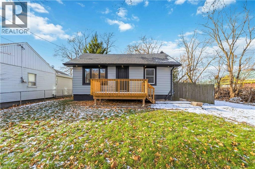 387 Weir Street N, Hamilton, Ontario  L8H 5G6 - Photo 1 - 40793073