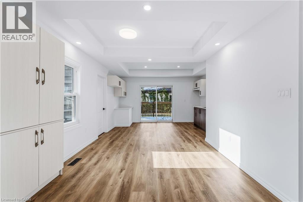 387 Weir Street N, Hamilton, Ontario  L8H 5G6 - Photo 10 - 40793073