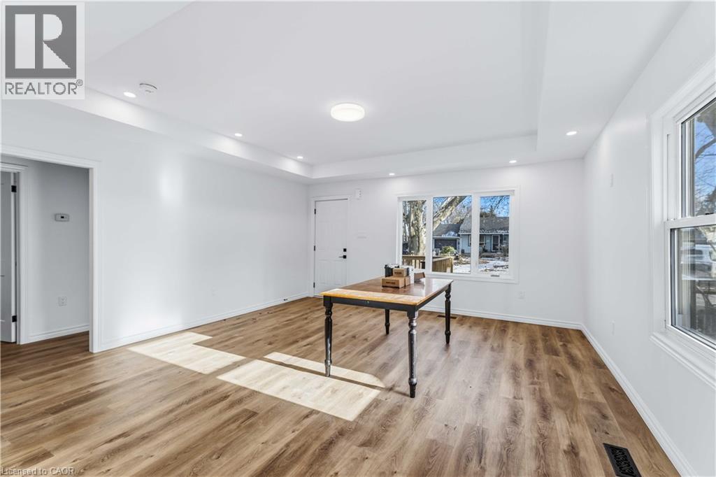 387 Weir Street N, Hamilton, Ontario  L8H 5G6 - Photo 6 - 40793073