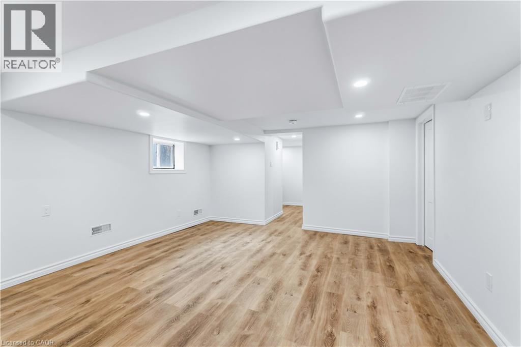 387 Weir Street N, Hamilton, Ontario  L8H 5G6 - Photo 25 - 40793073