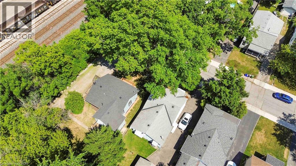 387 Weir Street N, Hamilton, Ontario  L8H 5G6 - Photo 19 - 40799429